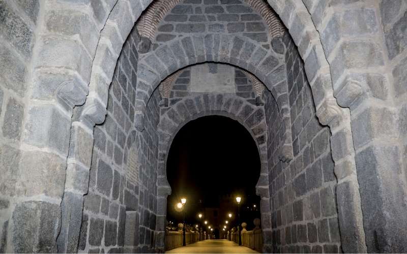 Toledo, puerta del puente de san martín