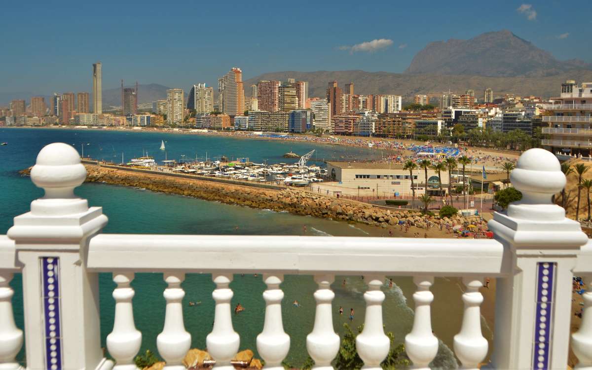 Fun Things to Do in Benidorm With Kids_Featured Image