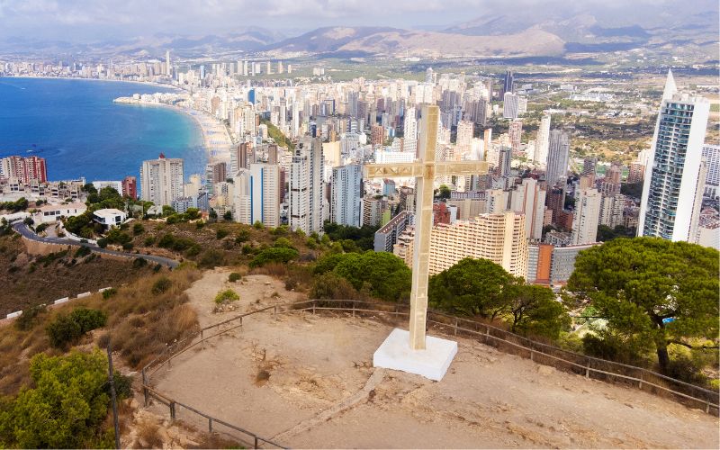 Fun Things to Do in Benidorm With Kids_Climb La Cruz de Don Juan Viewpoint