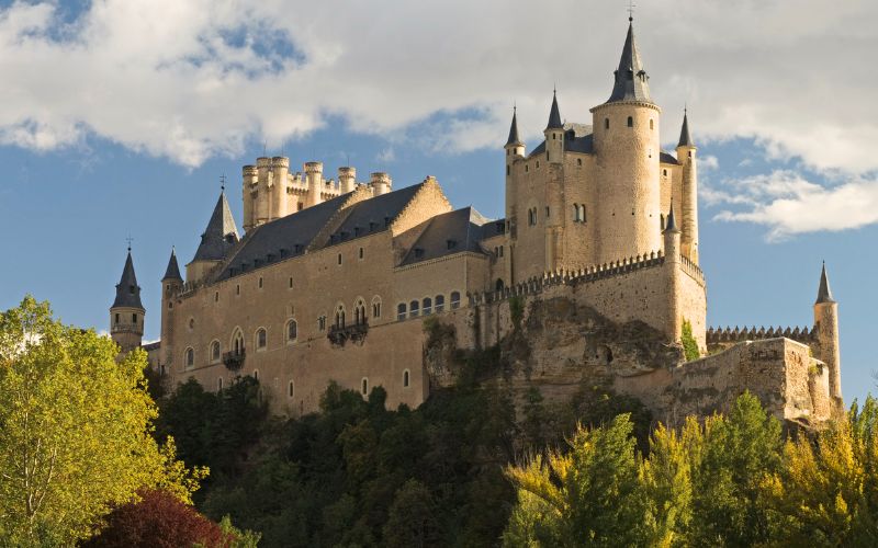 Castles in Spain You Have to See_Alcázar of Segovia